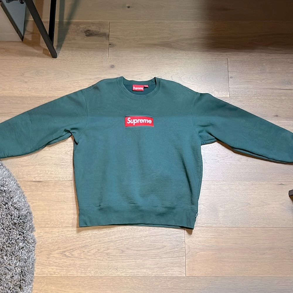 Supreme Box Logo Crewneck (FW22) Dark Pine